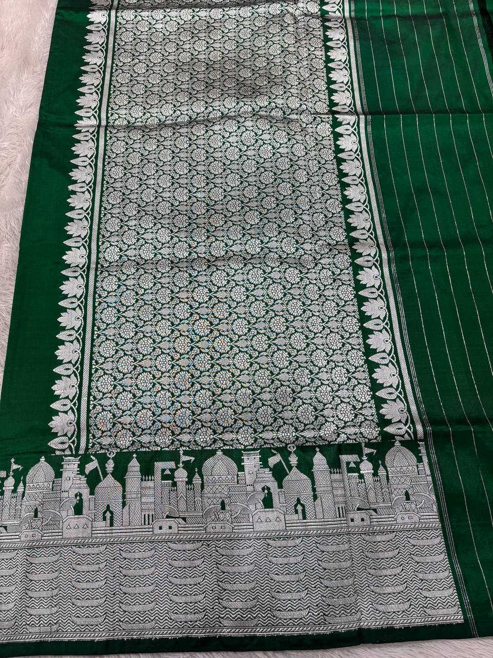 Emerald Green Handloom Banarasi Katan Silk Saree | Silver Zari Kadhua Varanasi Ghat Landscape & Baajra Boat Border