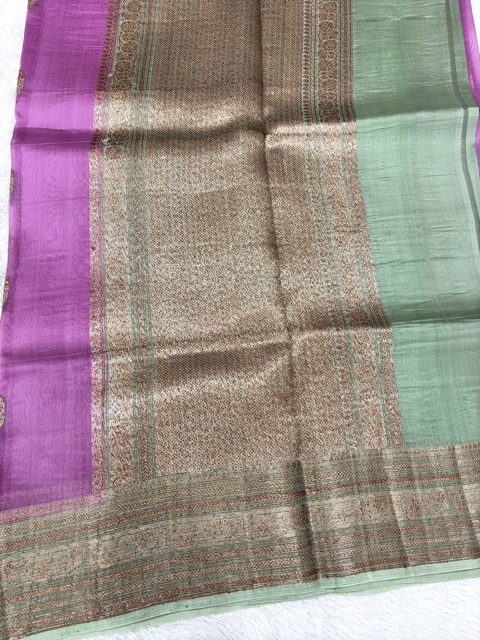 Orchid Lavender Pink Khaddi Georgette Kora Silk Saree | Antique Gold Kadhua Booti & Contrast Pale Sage Border