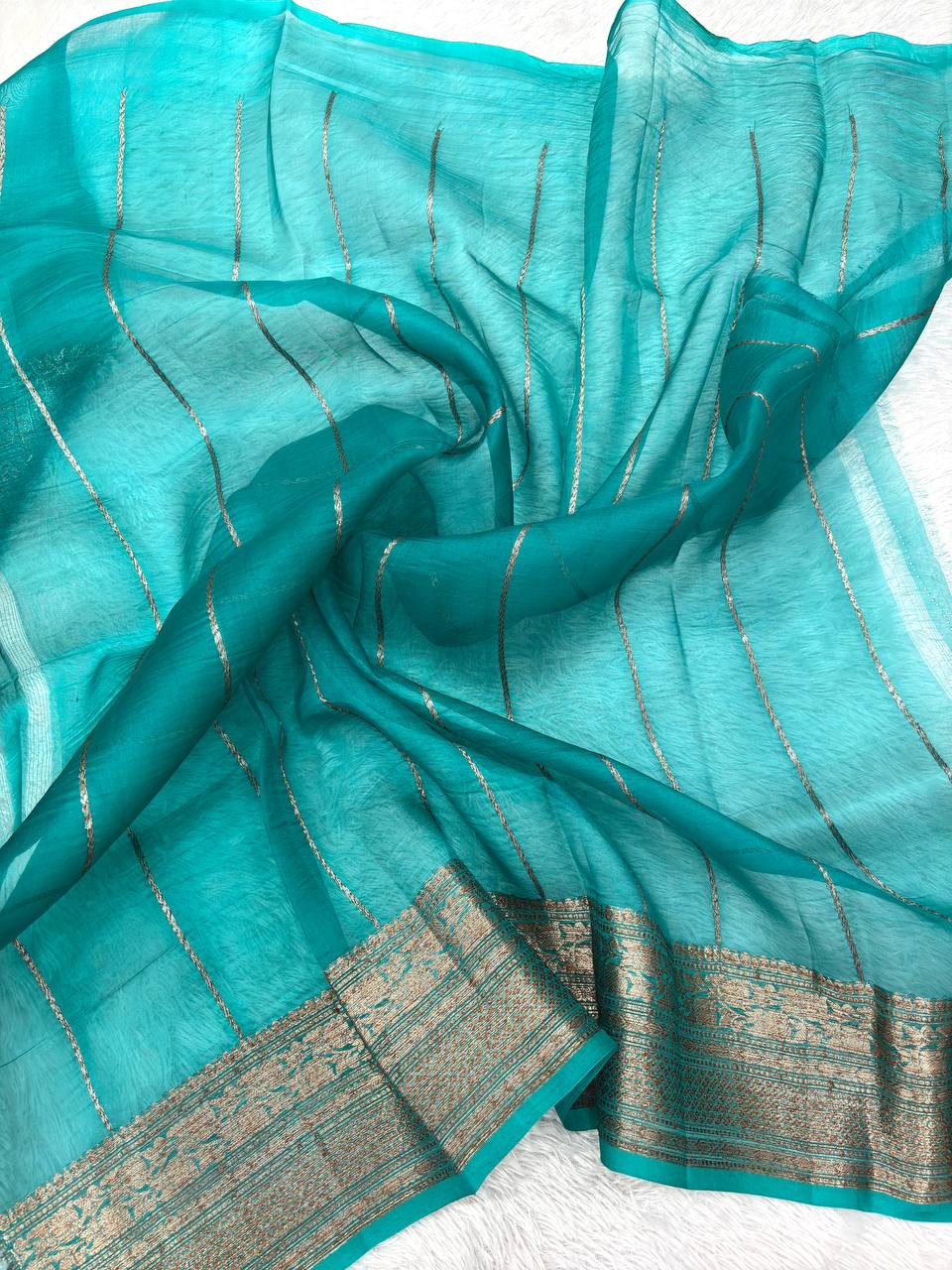 Deep Chocolate Maroon Khaddi Georgette Kora Silk Saree | Antique Gold Kadhua Chowkdi Booti & Contrast Persian Turquoise Border
