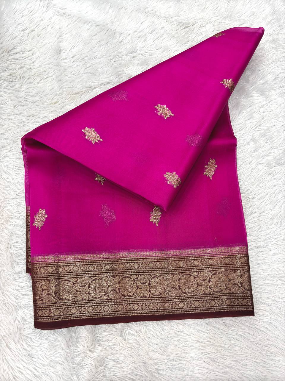 Vibrant Magenta Rani Pink Khaddi Georgette Kora Silk Saree | Antique Gold Kadhua Booti & Contrast Wine Maroon Border