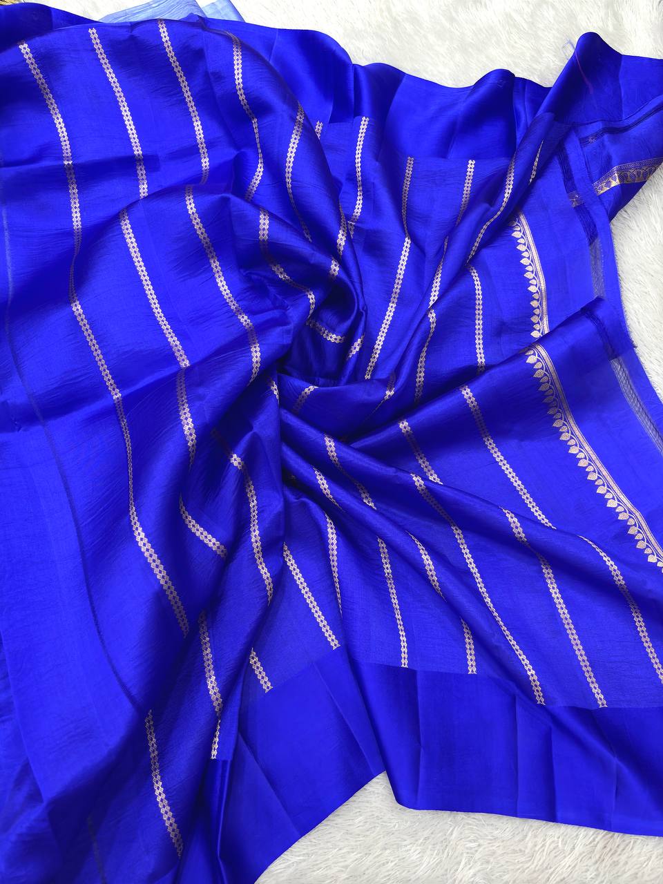 Serene Periwinkle Blue Lightweight Katan Silk Saree | Antique Gold Kadhua Guldasta Booti & Contrast Royal Cobalt Blue Poetic Floral Border