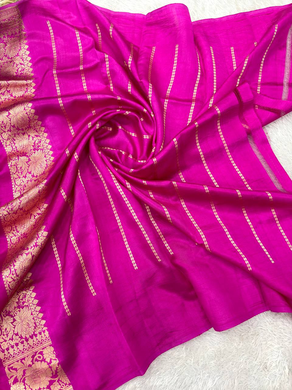 Royal Violet Purple Lightweight Katan Silk Saree | Antique Gold Kadhua Asharfi Leaf Boota & Contrast Magenta Pink Floral Tapestry Border