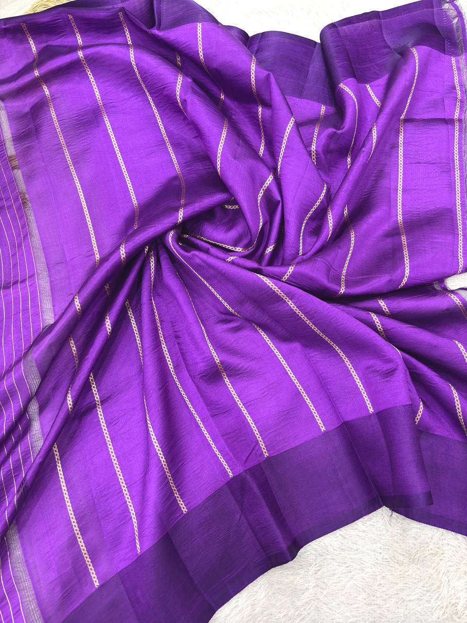 Soft Lavender Orchid Lightweight Katan Silk Saree | Antique Gold Kadhua Guldasta Booti & Contrast Royal Violet Poetic Floral Border