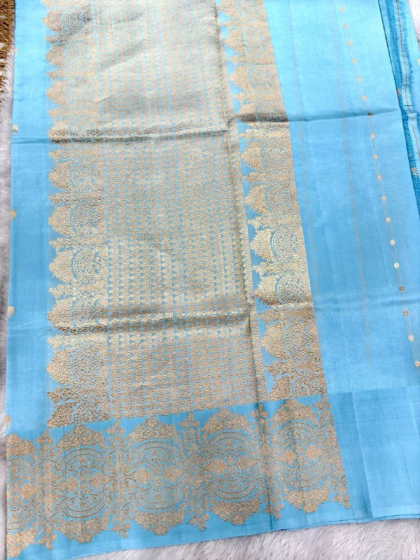 Serene Ice Blue Lightweight Katan Silk Saree | Antique Gold Kadhua Paisley Micro Booti & Grand Baroque Floral Border