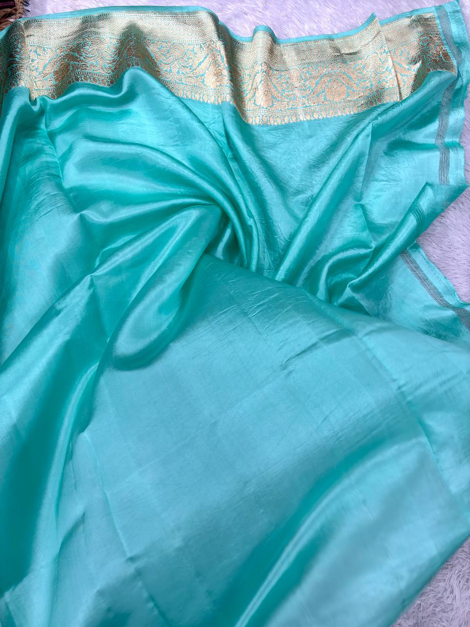 Vibrant Seafoam Aquamarine Lightweight Katan Silk Saree | Antique Gold Kadhua Persian Medallion Boota & Ornate Floral Border