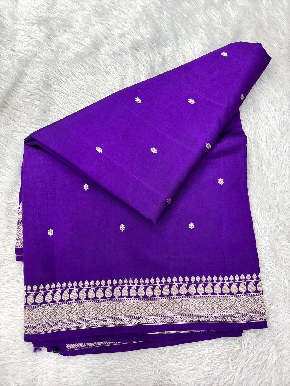 Royal Violet Purple Lightweight Katan Silk Saree | Antique Silver Zari Kadhua Booti & Traditional Leaf Lattice Border