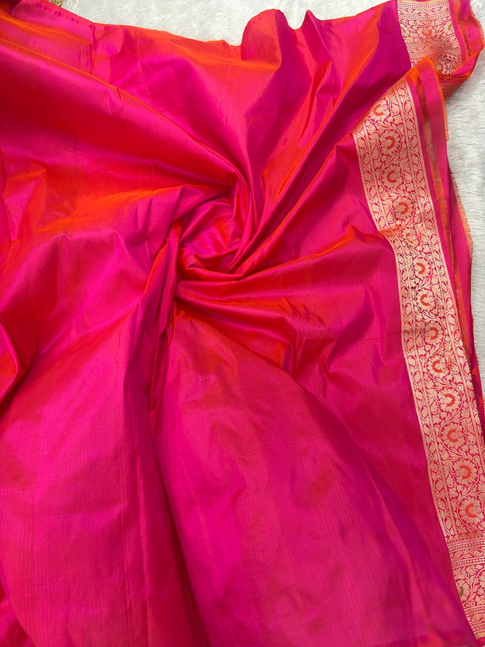Bridal Crimson Red Katan Silk Banarasi Brocade Saree | All-Over Floral Vines Kinkhwab Jaal with Sona Rupa Zari & Subtle Meenakari Accents