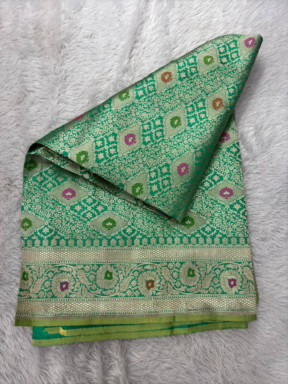Vibrant Mint Emerald Green Katan Silk Banarasi Brocade Saree | All-Over Chowkdi Shikargah Jaal with Sona Rupa Zari & Jeweled Meenakari Borders