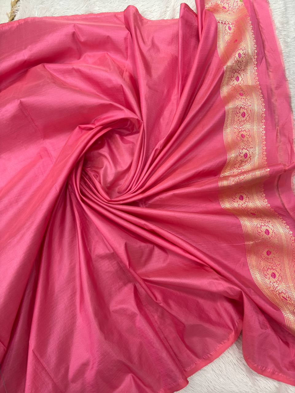 Bridal Onion Pink Katan Silk Banarasi Brocade Saree | All-Over Jaal Kinkhwab Pattern with Sona Rupa Zari & Delicate Meenakari Borders