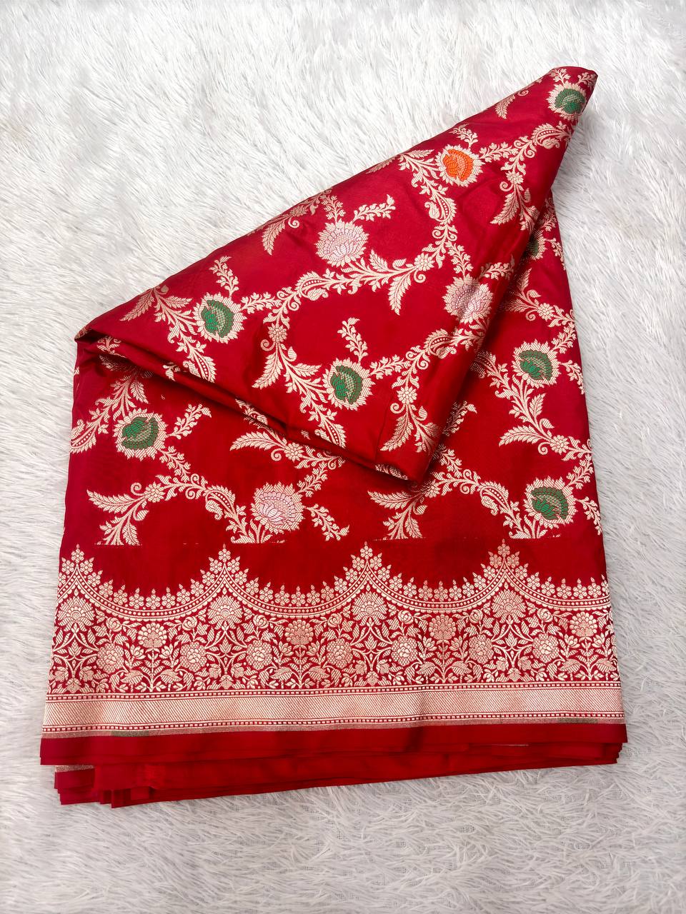 Bridal Crimson Red Katan Silk Banarasi Saree | Opulent All-Over Jangal Floral Vines with Sona Rupa Zari & Scalloped Meenakari Border