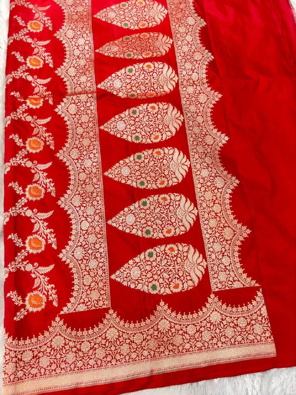 Bridal Crimson Red Katan Silk Banarasi Saree | Opulent All-Over Jangal Floral Vines with Sona Rupa Zari & Scalloped Meenakari Border