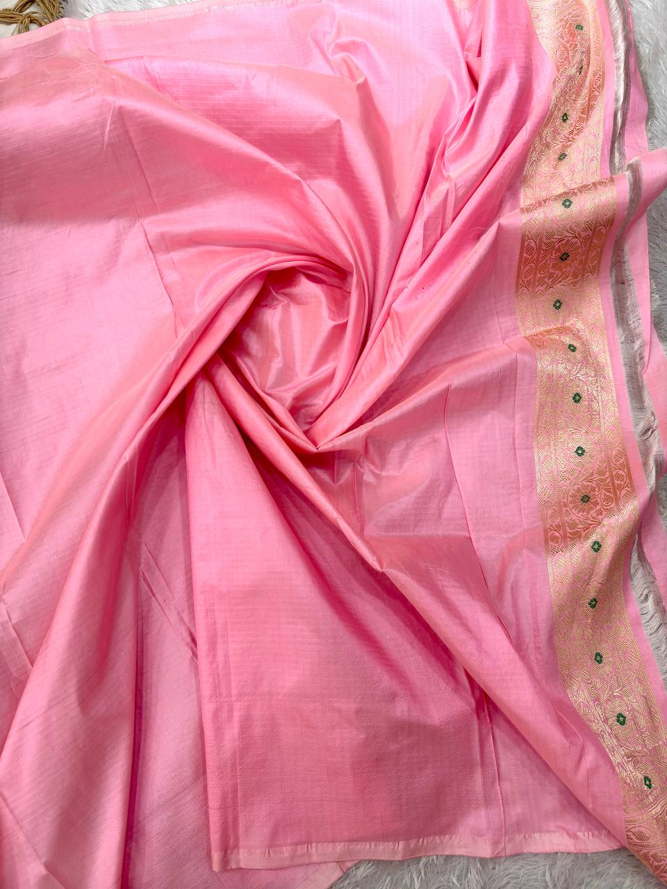 Blush Lotus Pink Katan Silk Banarasi Saree | Delicate Cutwork Ogee Jangal Jaal with Muted Sona Zari & Micro Meenakari Accents