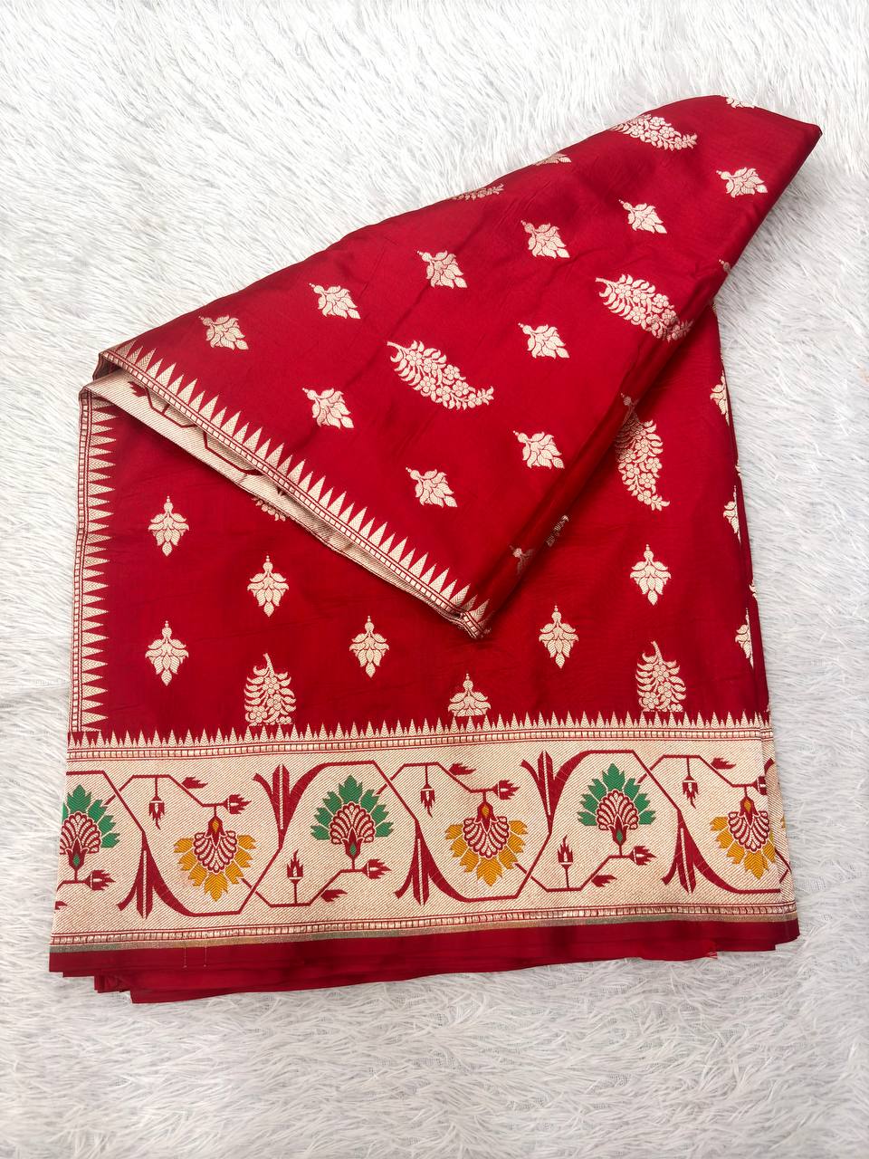 Bridal Crimson Red Katan Silk Banarasi Saree | Delicate Cutwork Kadhua Paisley & Contrast Cream Ivory Border with Meenakari Floral Trees