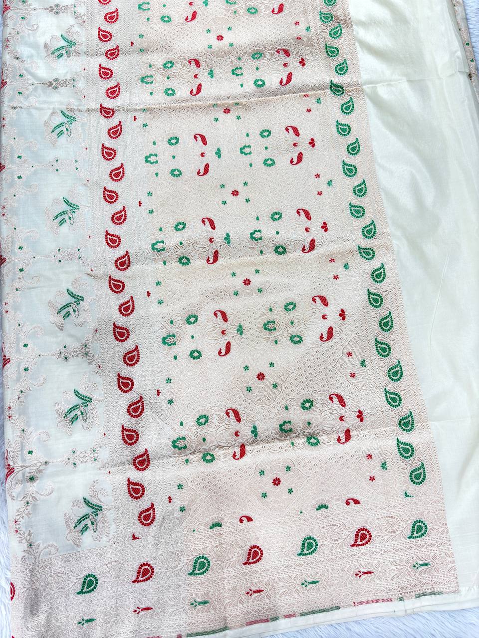 Heirloom Cream Ivory Katan Silk Banarasi Saree | Delicate All-Over Jungal Floral Vines with Fine Silver Zari & Contrasting Crimson & Emerald Meenakari