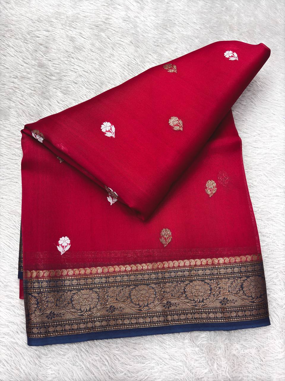 Crimson & Navy Handloom Banarasi Kora Silk Saree | Antique Zari Kadhua Booti & Paisley Pallu