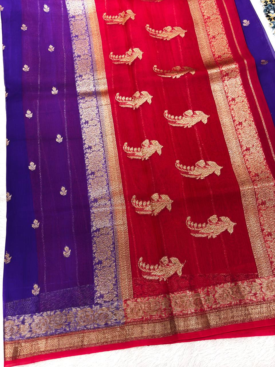 Violet Indigo & Crimson Red Contrast Handloom Khaddi Kora Silk Saree | Antique Zari Kadhua Boota & Heritage Paisley Pallu