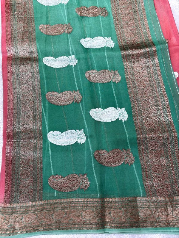 Coral Peach & Emerald Contrast Handloom Khaddi Kora Silk Saree | Antique Zari Kadhua Boota & Paisley Pallu