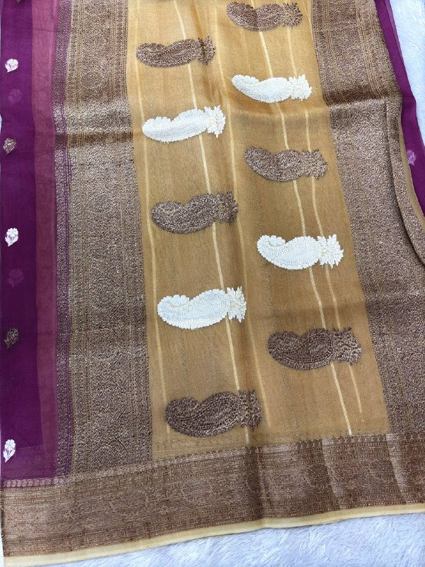 Plum Wine & Beige Contrast Handloom Khaddi Kora Silk Saree | Antique Zari Kadhua Boota & Paisley Pallu