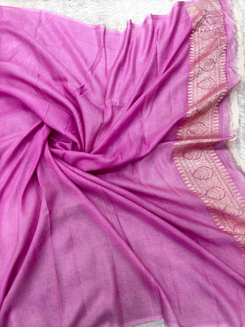 Mauve Lavender & Coral Pink Pastel Rungkaat Handloom Banarasi Kora Silk Saree | Antique Gold Kadhua Floral Bunch Boota & Jaal Pallu