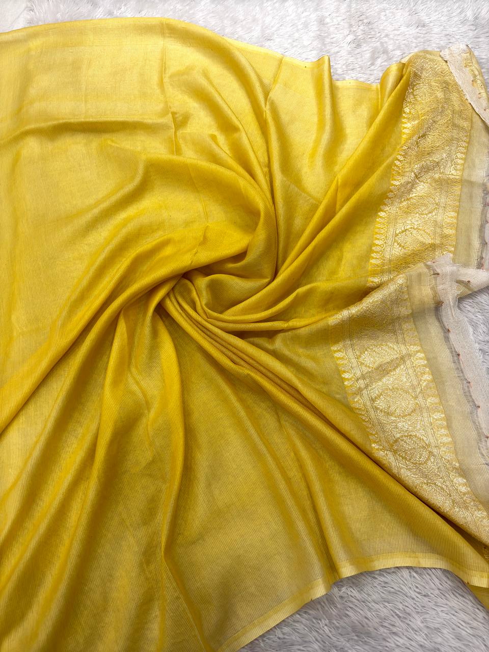 Multicolor Pastel Pastel Shibori Rungkaat Handloom Banarasi Kora Silk Saree | Silver Kadhua Floral Bunch Boota & Jaal Pallu
