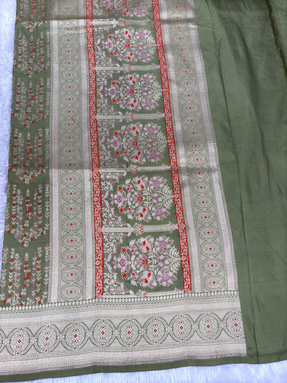 Olive Green Handwoven Banarasi Katan Silk Saree | Antique Zari Jungla Meenakari Work | Traditional Cutwork Weaver's Masterpiece