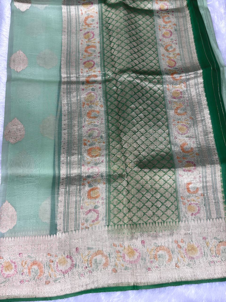Pistachio Green Kora Organza Silk Saree | Handloom Banarasi Kadhua with Meenakari Border