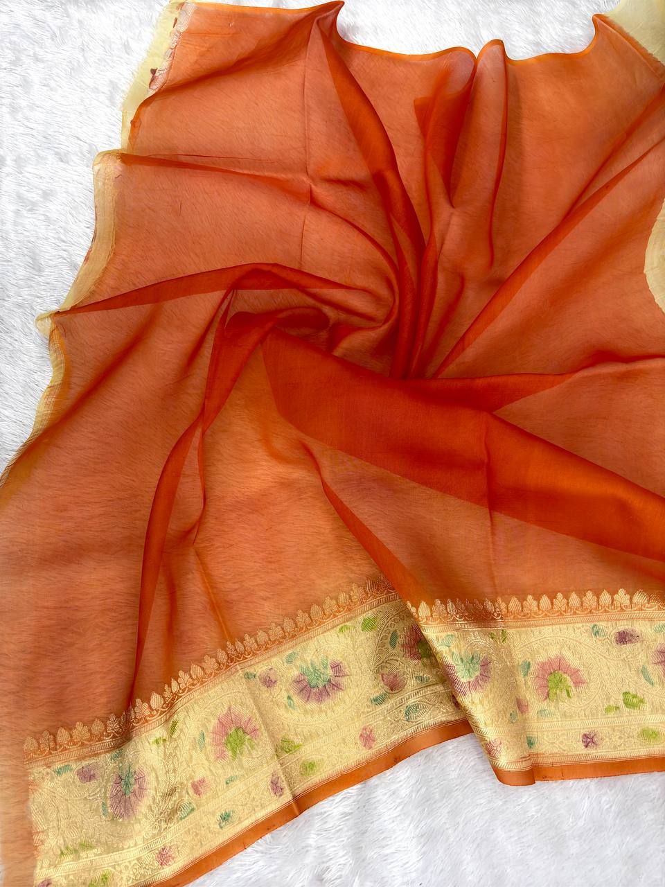 Handloom Golden Honey Kora Silk Saree | Kadhua Meenakari Border & Rungkaat Artistry