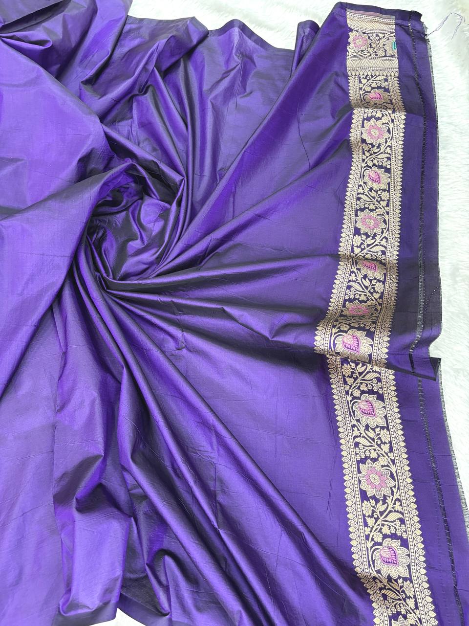 Deep Grape Purple Katan Silk Banarasi Saree | Architectural Meenakari Arches & Silver-Gold Zari