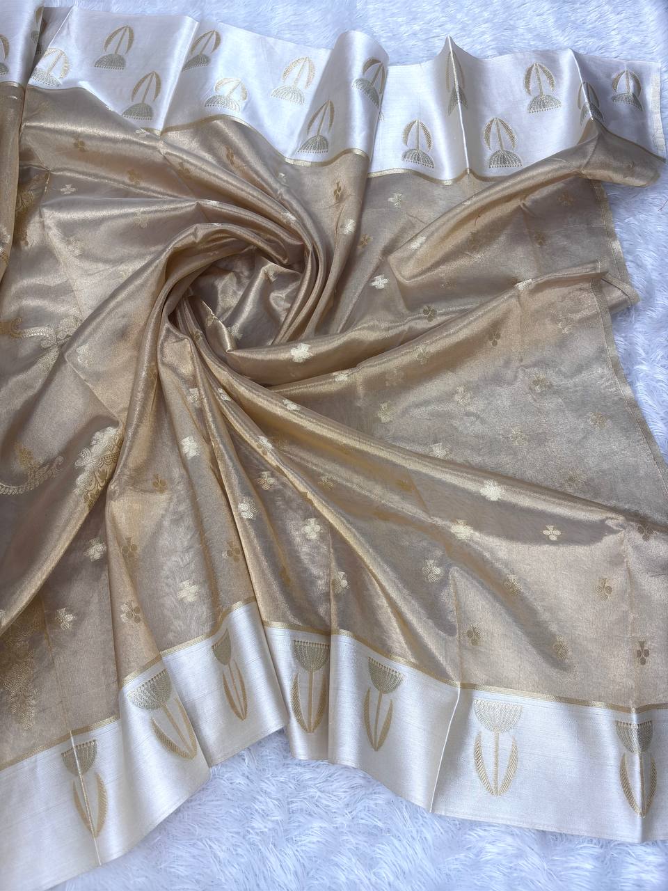 Metallic Antique Gold Banarasi Tissue Silk Saree with Contrast Silver Scalloped Border and Modern Tulip Motifs