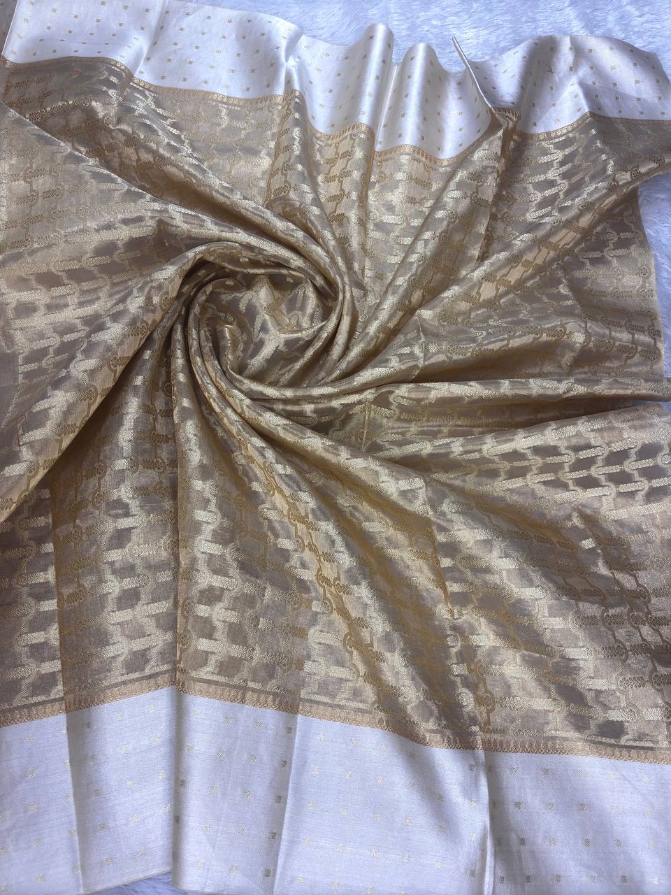 Regal Champagne Gold Banarasi Tissue Silk Saree with Scalloped Pallu and Silver Zari Border