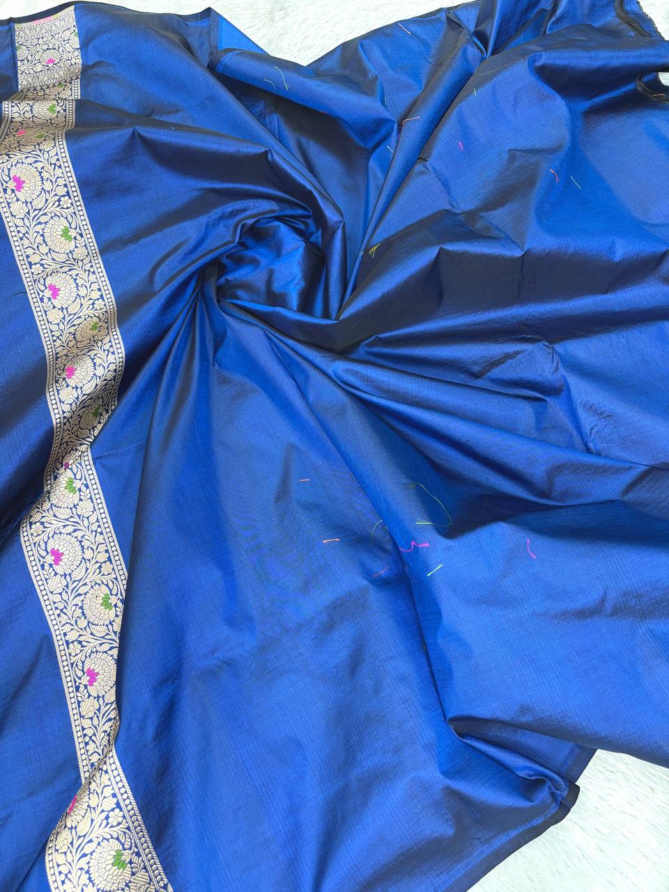 Product description color and title for this banarasi brocade saree