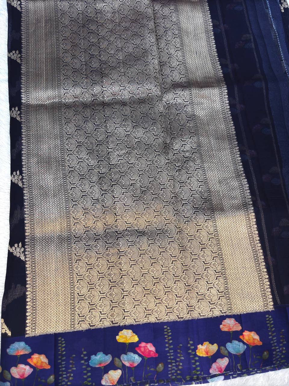 Royal Midnight Navy Handloom Kora Organza Saree with Kadhua Floral Stripes & Vibrant Digital Poppy Border