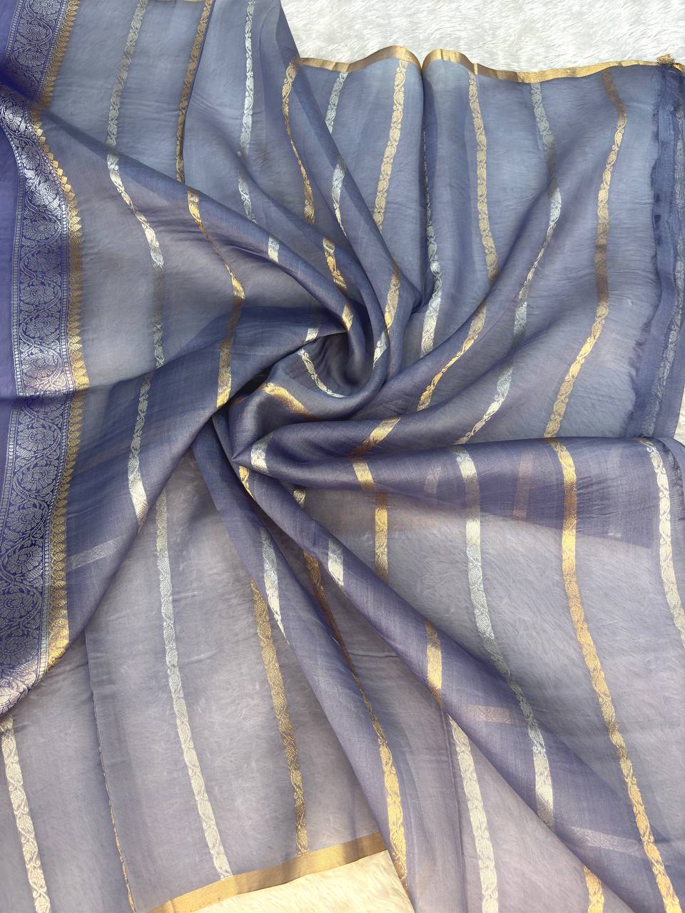 Indigo and Peacock Blue Rungkat Banarasi Kora Organza Saree with Kadhua Sona-Rupa Scalloped Meenakari Bel
