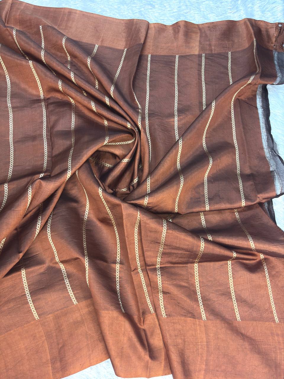 Dark Chocolate Handwoven Lightweight Katan Silk Saree with Sona-Rupa Kadhua Floral Scalloped Bel