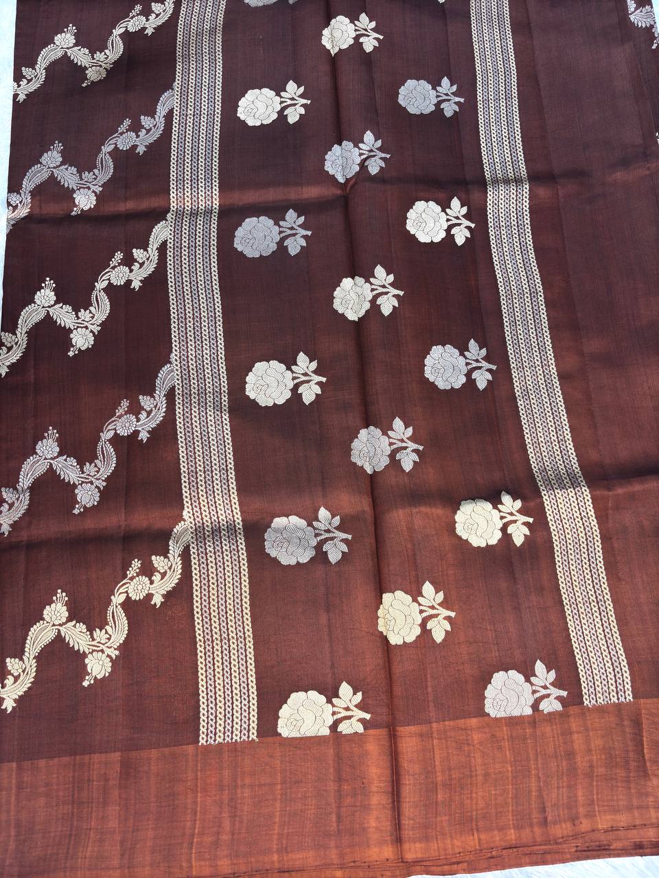 Dark Chocolate Handwoven Lightweight Katan Silk Saree with Sona-Rupa Kadhua Floral Scalloped Bel