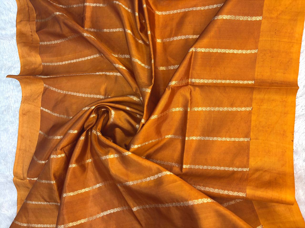 Rust Copper Handwoven Lightweight Katan Silk Saree with Sona-Rupa Kadhua Paisley Scalloped Bel