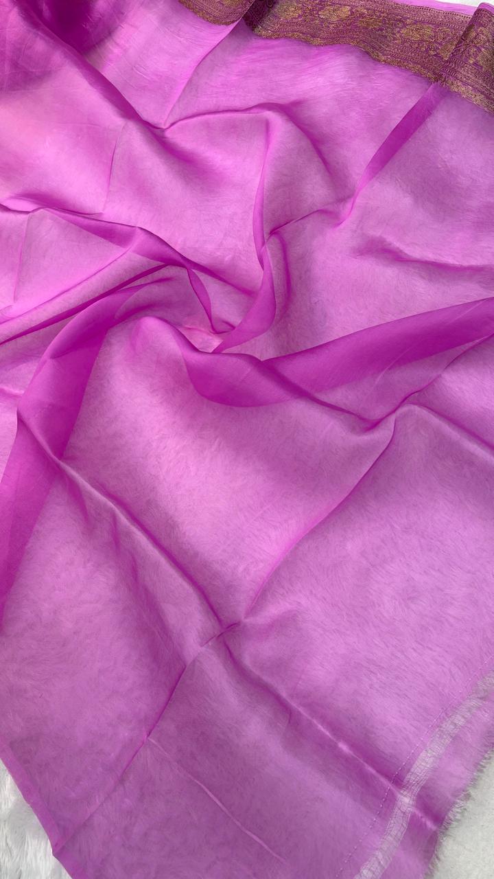 Elegant Rani Pink Banarasi Kora Antique Kadhua Saree with Antique Gold Zari Border