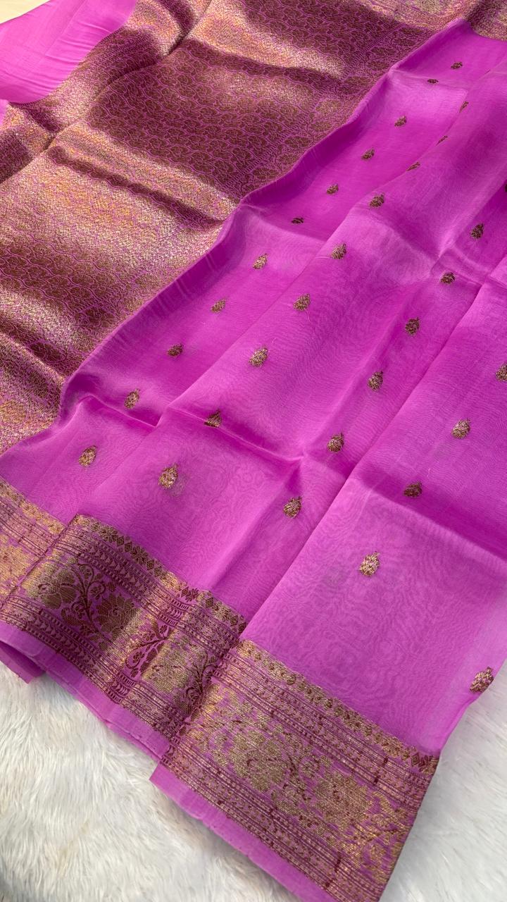 Elegant Rani Pink Banarasi Kora Antique Kadhua Saree with Antique Gold Zari Border