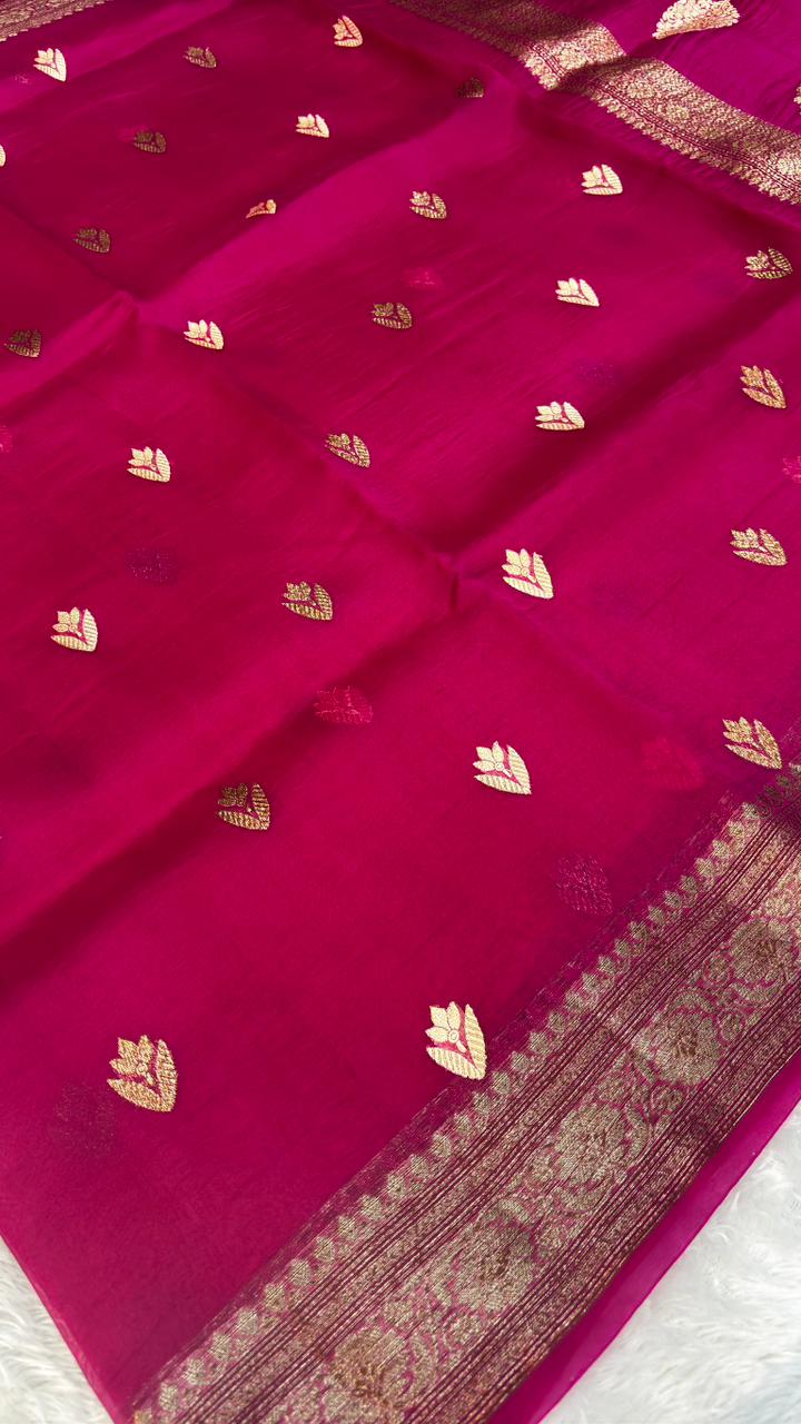 Stunning Rani Pink Banarasi Kora Antique Kadhua Saree with Antique Zari Weave