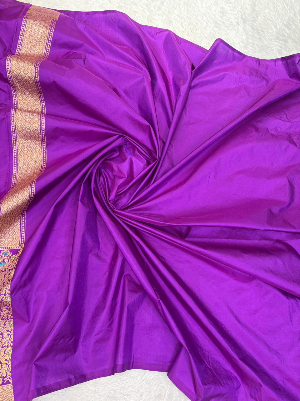 The Sage & Purple Royalty – Premium Tissue Kadhua Handloom Saree