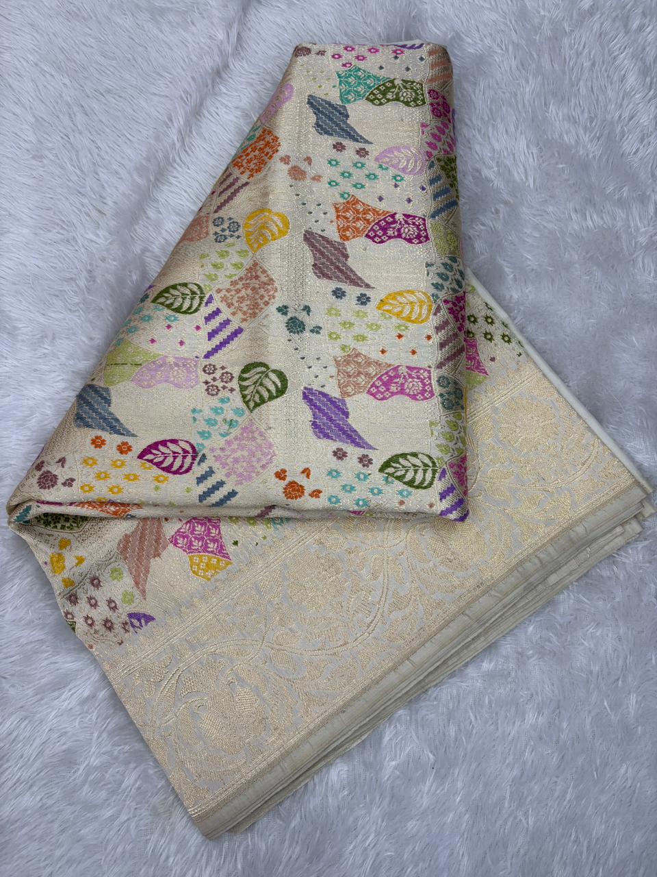 The Ivory Mosaic – Premium Kinkhwab with Meenakari Geometric Handloom Saree