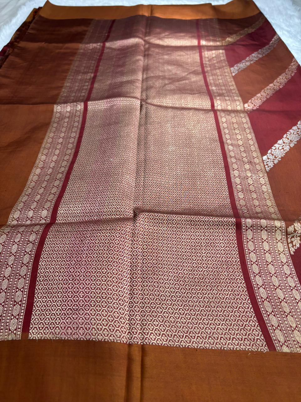 Rungkaat Katan Silk Light Weight Kadhua Handloom Saree