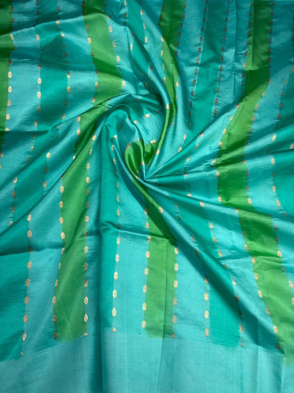 Teal & Green Rungkaat Katan Silk Light Weight Kadhua Saree