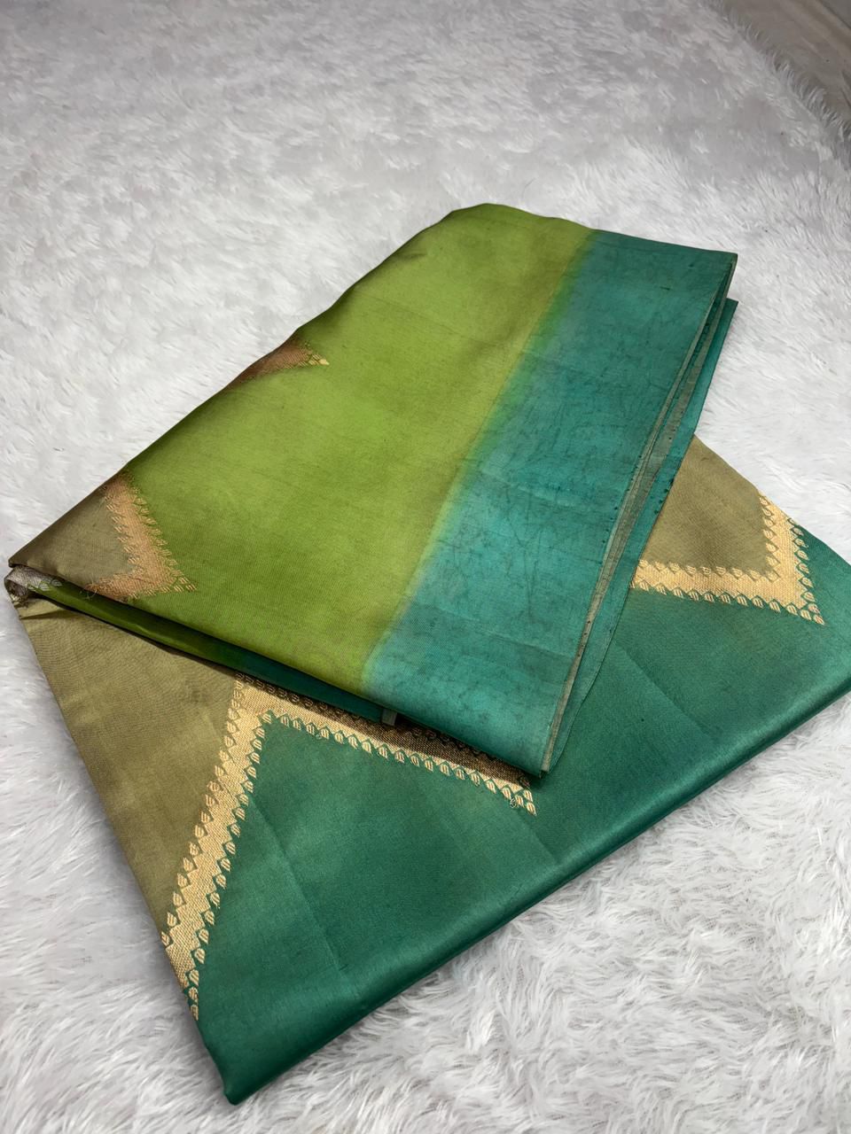 The Geometric Harmony: Olive & Teal Rungkaat Half-n-Half Saree