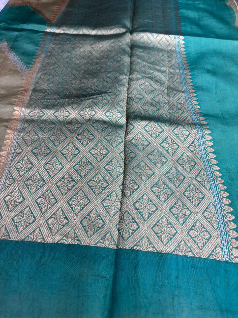 The Geometric Harmony: Olive & Teal Rungkaat Half-n-Half Saree
