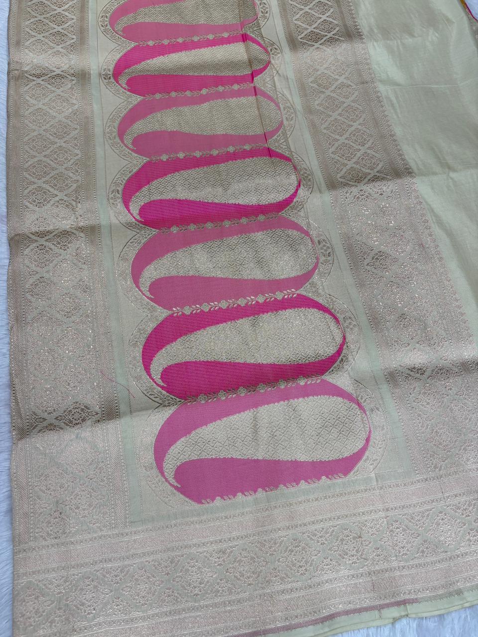 Ethereal Pink & Cream Scalloped Rangkaat Pure Katan Silk Handloom Saree