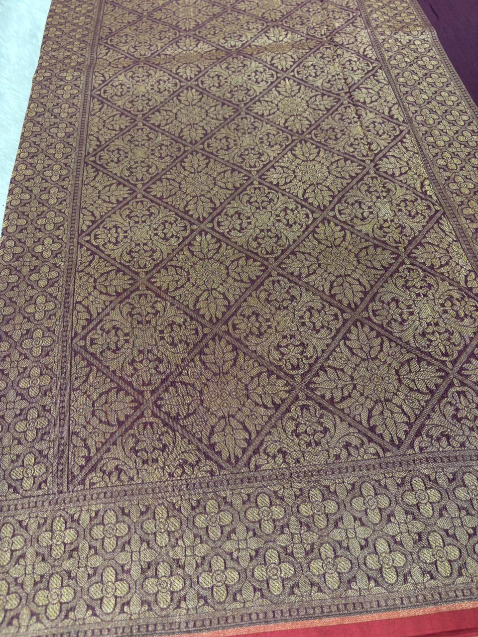 The Royal Amethyst – Premium Deep Purple Banarasi Jamdani