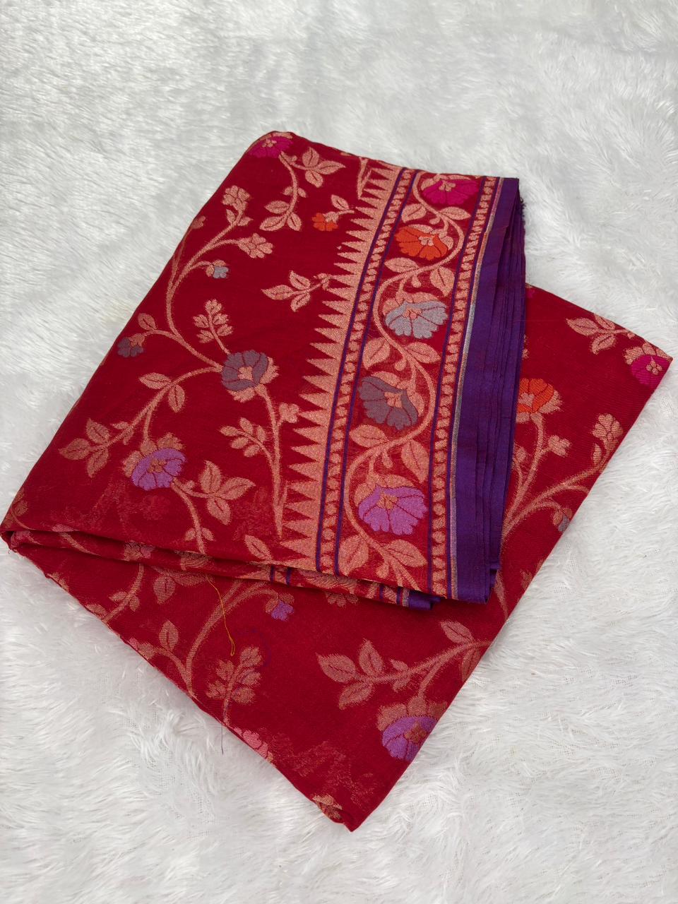 The Vermilion Bloom – Premium Red Banarasi Jamdani with Floral Jangla