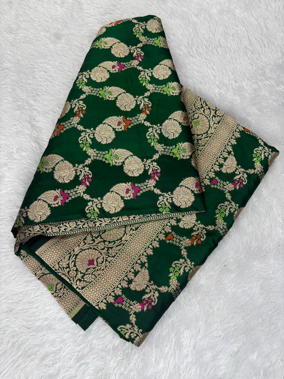 Regal Emerald Green Pure Katan Jungla Meenakari Cutwork Banarasi Handloom Saree with Silver Zari Paisley Jungla & Meenakari