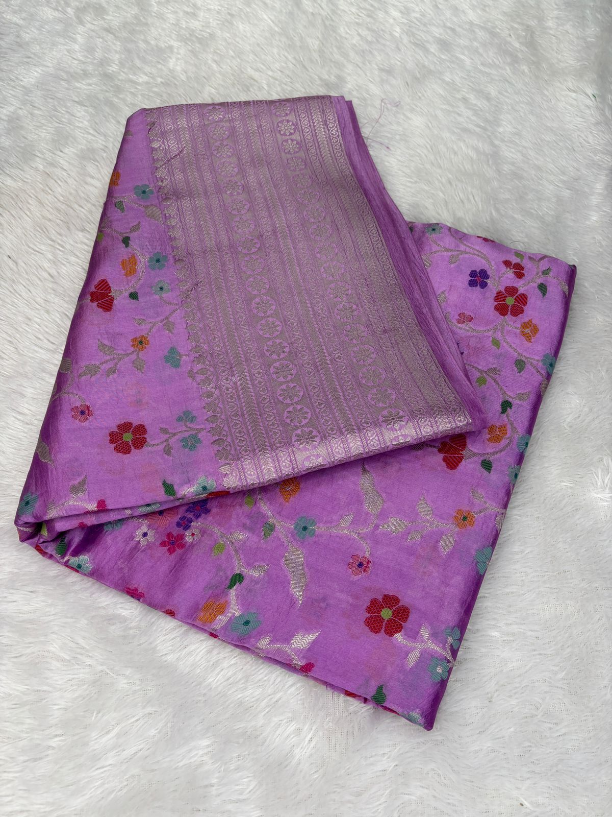 The Lilac Lattice – Lightweight Katan Silk with Meenakari